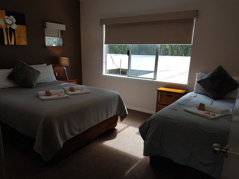 Adamsons Riverside Accommodation - Hotel WA 40
