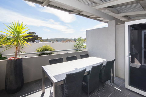 Rooftop Margaret River - Hotel WA 13