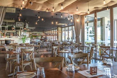 Mullaloo Beach Hotels & Apartments - Hotel WA 11