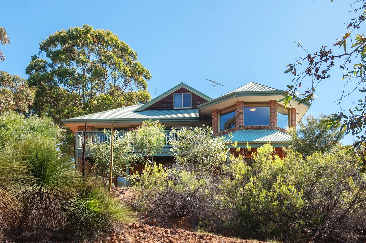 Eagle Bay WA Hotel WA