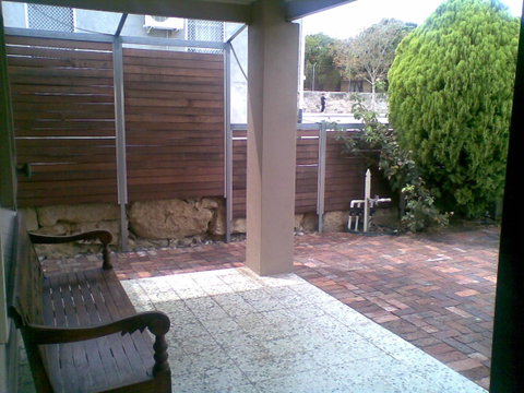Dawson Accommodation - Hotel WA 9