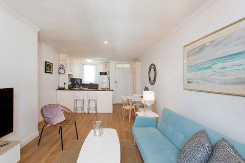 Ocean Breeze Apartment - Hotel WA 9