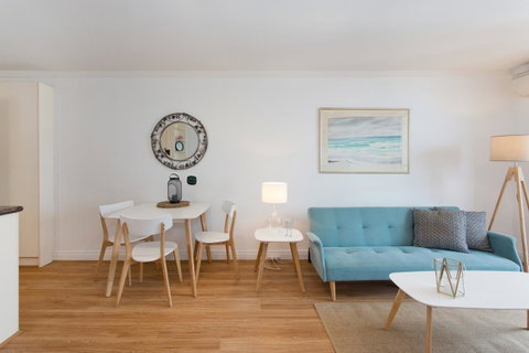 Ocean Breeze Apartment - Hotel WA 22
