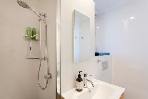 Ocean Breeze Apartment - Hotel WA 24