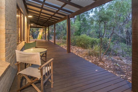53 Martina Drive - Hotel WA 11