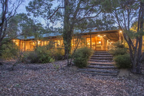 53 Martina Drive - Hotel WA 8