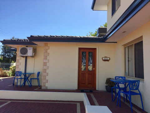 The Royal Dolphin Bed & Breakfast Safety Bay - Hotel WA 25