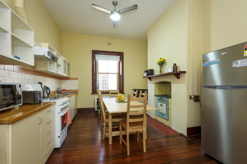 Fremantle Colonial Cottages - Hotel WA 1