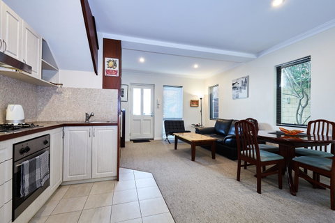 Fremantle Townhouse Unit 4 - Hotel WA 6