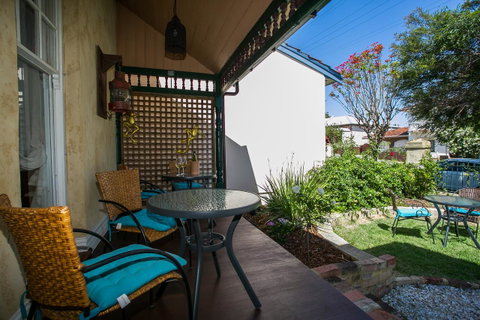 Danum House - Hotel WA 20