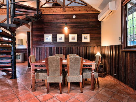 Oak Tree Barn Bridgetown - Hotel WA 4