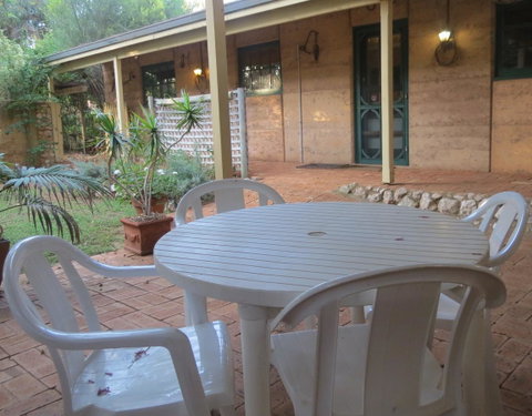 Bentwood Olive Grove Accommodation - Hotel WA 18