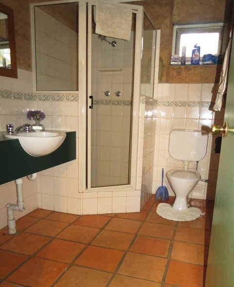 Bentwood Olive Grove Accommodation - Hotel WA 17