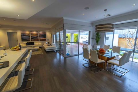 Magnificent Beach Retreat - Hotel WA 29