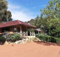 Eleebana Guest House - Hotel WA