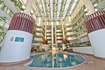 Atrium Hotel Mandurah with Hotel WA