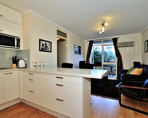 Cappuccino Delight - 1 Bedroom Central Fremantle Apartment - Hotel WA 5