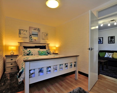 Cappuccino Delight - 1 Bedroom Central Fremantle Apartment - Hotel WA 0