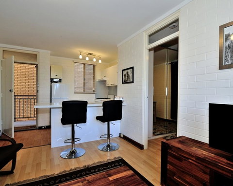 Cappuccino Delight - 1 Bedroom Central Fremantle Apartment - Hotel WA 2