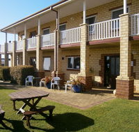 Baywatch Manor Augusta - Hotel WA
