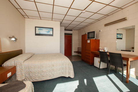 EUCLA MOTOR HOTEL - Hotel WA 19
