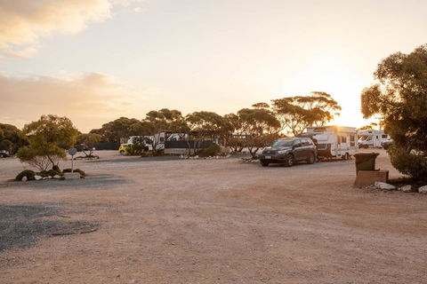 EUCLA MOTOR HOTEL - Hotel WA 28