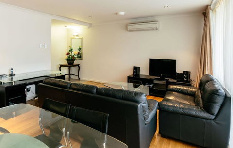 Wray Callan Apartments - Hotel WA 3