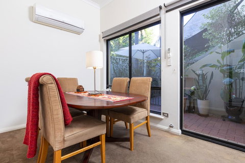 Como Executive Apartment - Hotel WA 10