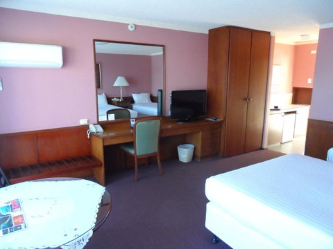 Clifton Motel & Grittleton Lodge - Hotel WA 17