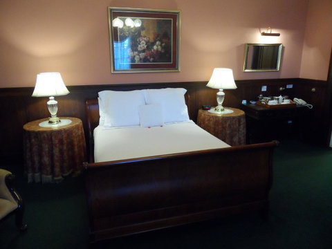 Clifton Motel & Grittleton Lodge - Hotel WA 30
