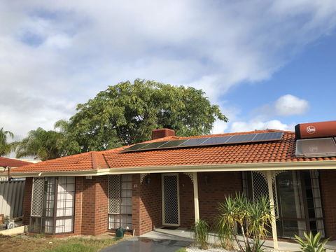 Charming Quiet Lodge-2 Minutes Walk To Shopping Complex - Hotel WA 23