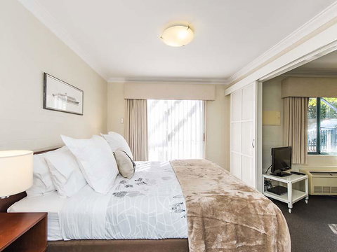 Subiaco Village 28 - Hotel WA 7