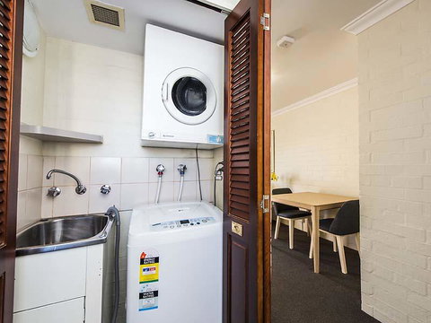 Subiaco Village 28 - Hotel WA 16