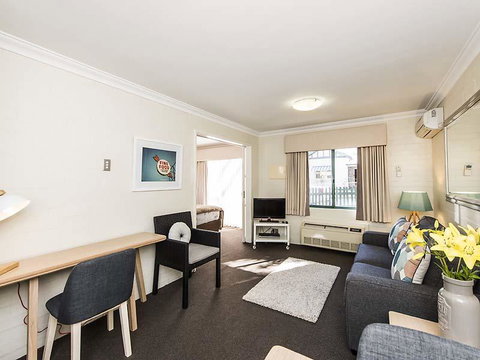 Subiaco Village 28 - Hotel WA 6