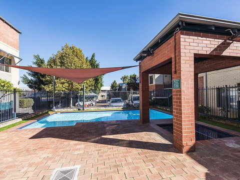 Subiaco Village 28 - Hotel WA 17