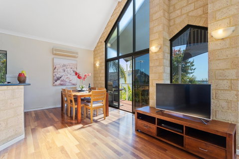 Swanview Ardross Shortstays - Hotel WA 5