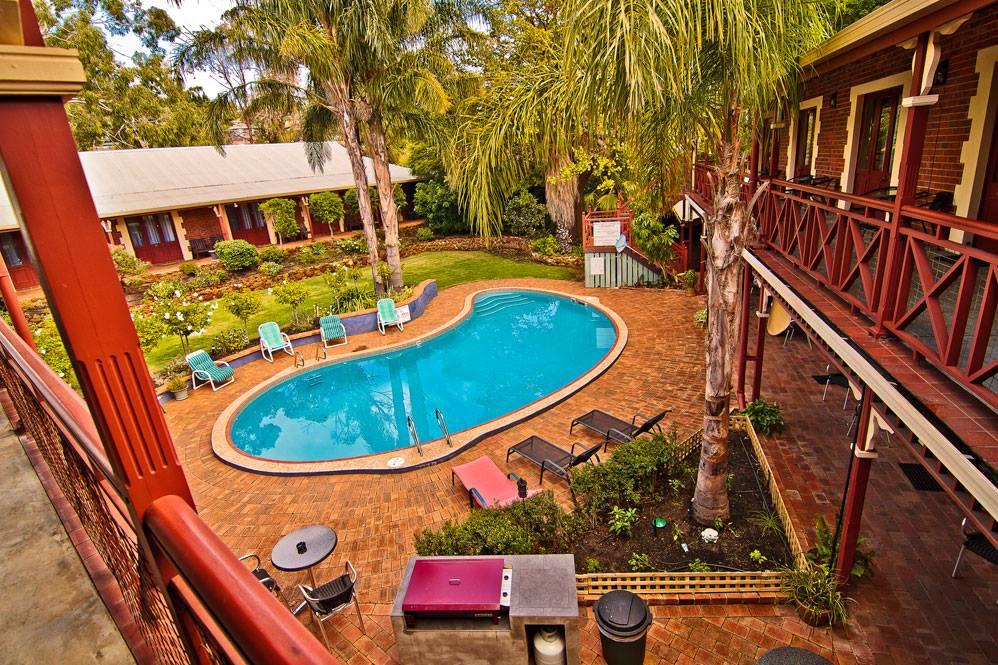 Mount Richon WA Hotel WA