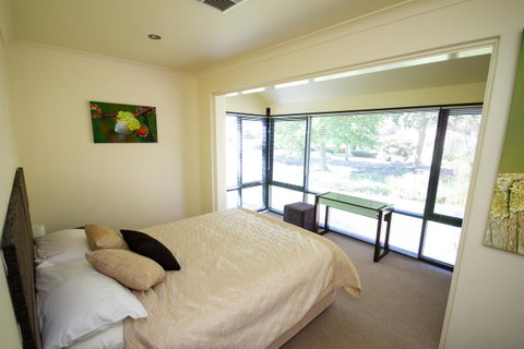 Serendipity - In Town - Margaret River - Hotel WA 4