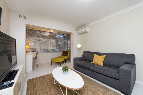 Townshend Rd - Hotel WA 41
