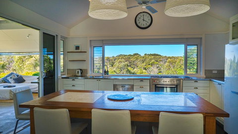 The White House At Wallcliffe Farms - Hotel WA 24