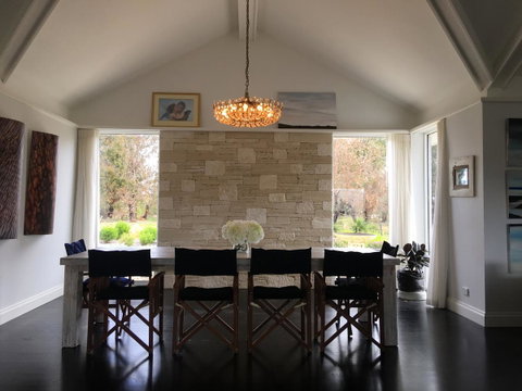 The White House At Wallcliffe Farms - Hotel WA 17