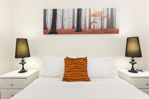 Forrest St - Hotel WA 12