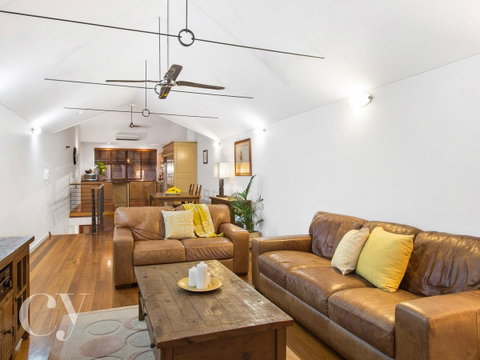 James Street Warehouse - Hotel WA 26