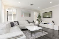 Book Hocking Accommodation Vacations Hotel WA Hotel WA