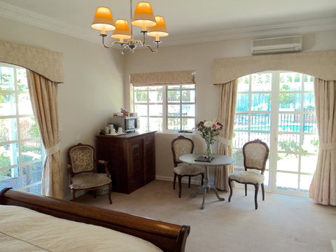 Lanterns Retreats - Hotel WA 4