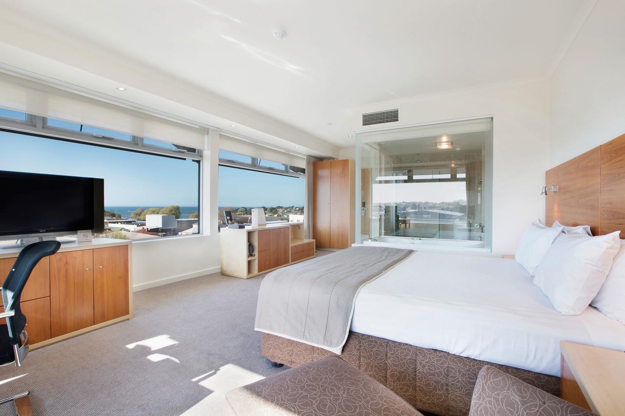 Eugenana TAS Hotel WA