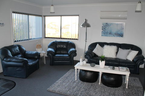 Bircoo Cottage Beach And Golf Getaway - Hotel WA 7