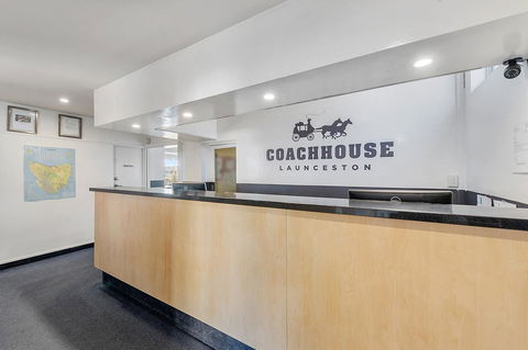 Coach House Launceston - Hotel WA 3