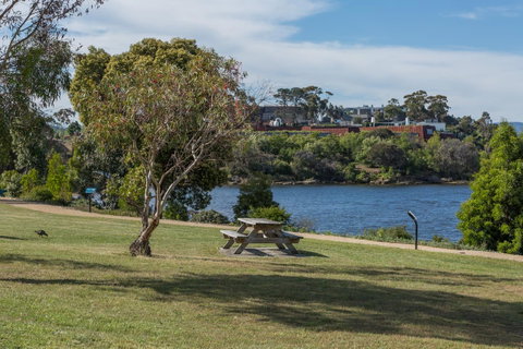Riverfront Motel & Villas - Hotel WA 35