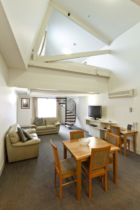 The Old Woolstore Apartment Hotel - Hotel WA 26